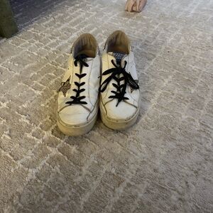 Golden Goose Sneakers✨